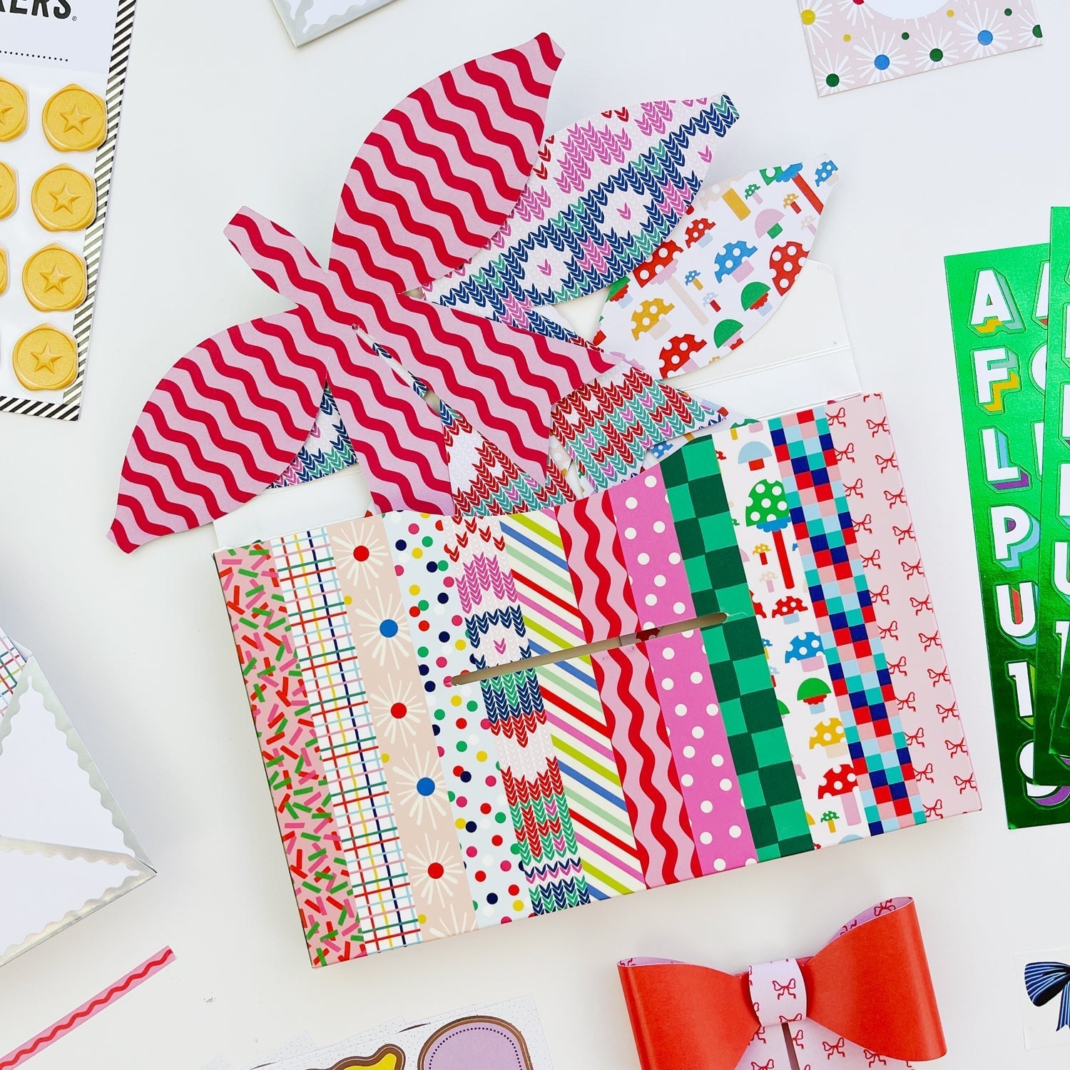 Party Perfect DIY Paper Bows Kit